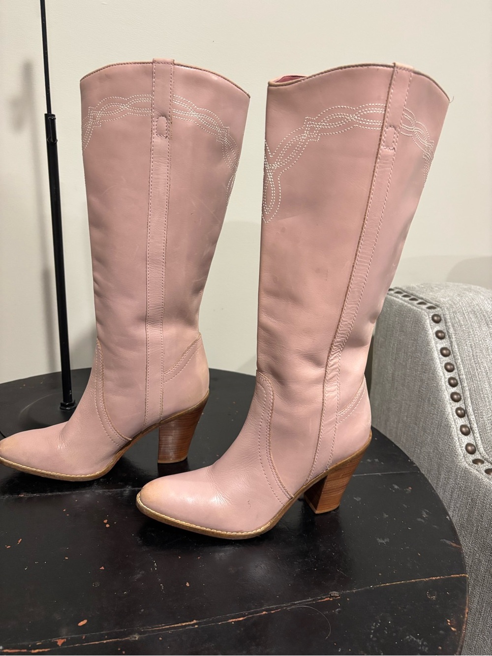 Gucci Pink Joy Tote Bag & BCBGeneration Pink Leather Cowboy Boots Size 8 Bundle - Picture 13 of 14